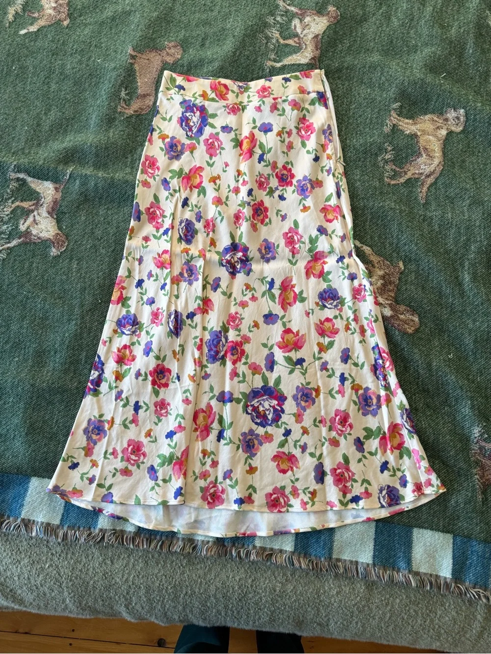 Sezane Sandy Skirt in Monday